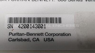Nellcor Puritan Bennett Ventilator 840 Series - S/W 4-070202-85-AJ - w/ count 53679 hours missing part to hold the monitor (Powers up) - 8