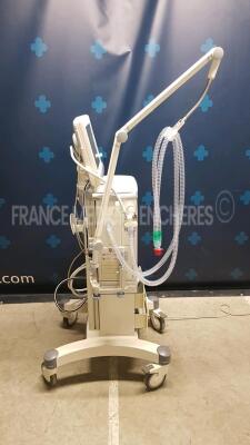 Maquet Ventilator Servo-i - S/W V8.00.01 - w/ count 85588 hours (Powers up) - 2