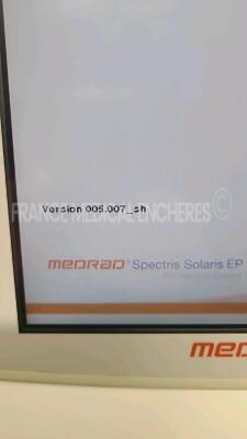 Medrad Injector Spectris Solaris EP - YOM 2011 - S/W 005.007 missing the connecting cable between the monitor and the injector (Powers up) - 5