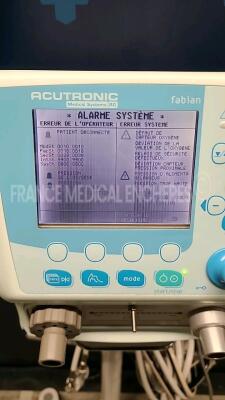 Acutronic Ventilator Fabian - YOM 2011 - operator system error (Powers up) - 4