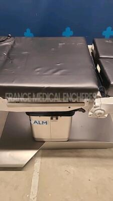 Alm Operating Table TAB 5090 - untested due to the missing power supply - 3