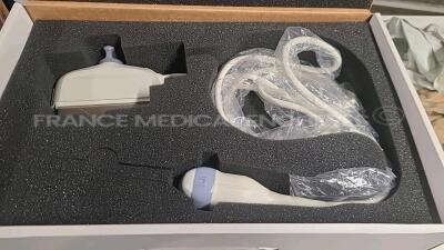 GE Healthcare Voluson E8 - YOM 08/2017 - S/W BT17 with upgrade kit BT17 to BT18 - in excellent condition - Tested & controlled by GE Healthcare - Ready for clinical use - Options advanced 4D - HD live silhouette and studio - advanced VCI - IOTA LR2 - SON - 11