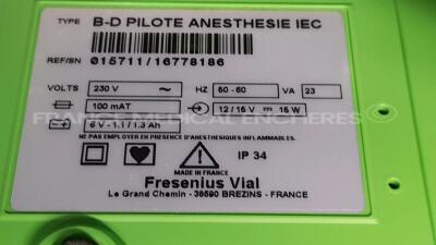 Lot of 7 x Fresenius Syringe Pumps including 4 x Pilote C - 1 x Pilote A - 2 x Pilote - no power cables (All power up) - 4