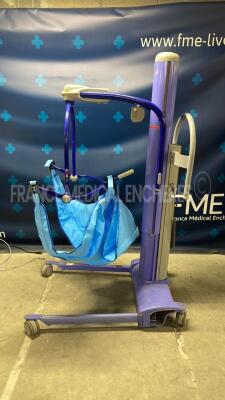 Arjo Patient Lift MaxiMove - Untested due to the missing battery charger -declared functional by the seller - 2