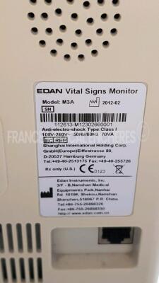 Lot of 3 x Edan Vital Signs Monitors M3A - YOM 2012/2011 - Lot of 1 x Edan Vital Signs Monitor M3 - YOM 2015 (All power up) - 8