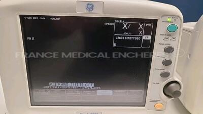 Lot of 3 GE Patient Monitors including 2 Dash 2000 and 1 Dash 3000 all operating with italian language - no power cables (All power up) - 4
