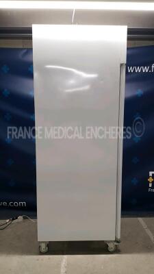 Liebherr Laboratory Refrigerator Profiline Ventilated Mediline LPKV6520 (Powers up) - 2