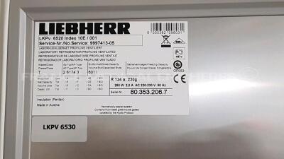 Liebherr Laboratory Refrigerator Profiline Ventilated Mediline LPKV6520 (Powers up) - 7