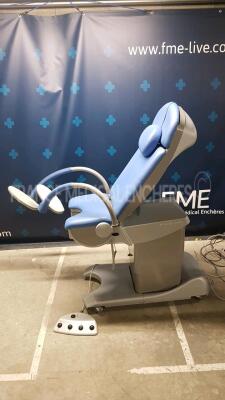 Schmitz Gynecology Examination Chair 115755 - YOM 2009 w/ remote control and footswitch (Powers up) - 2