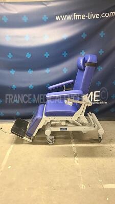 Promotal Examination Chair 3181 - tested and functional (Powers up) - 3