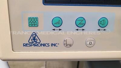 Respironics Ventilator Support System BIPAP Vision - count 3781 hours (Powers up) - 5