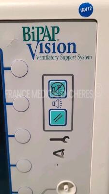 Respironics Ventilator Support System BIPAP Vision - count 3781 hours (Powers up) - 6