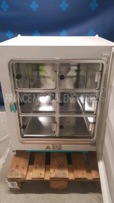 Heraeus/Kendro CO2 Incubator HERAcell 240 - No power - 4