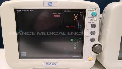 Lot of 2 x GE Patient Monitors Dash 3000 - no power cables (Both power up) - 2