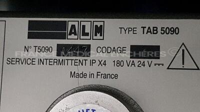 ALM Operating Table TAB 5090 elevation system to be repaired (Powers up) - 8