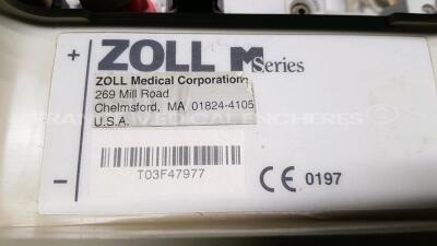 Zoll Defibrillator Biphasic Mseries - w/ ECG leads and SPO2 sensor (Powers up) - 11