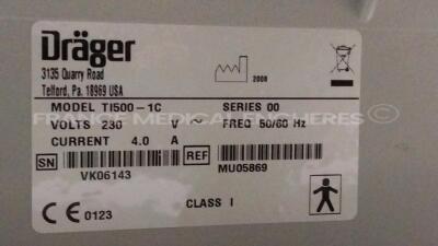 Drager Transport Incubator Air-Shields Isolette TI500-1C - YOM 2008 - w/ Drager Ventilator Babylog 2000 (Both Powers up) - 11