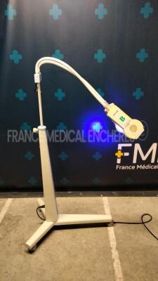 Fanem Phototherapy Bilitron 3006-BTP (Powers up) - 3