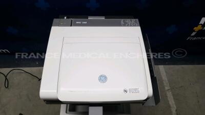 GE ECG MAC5000 w/ ECG leads (Powers up) - 2