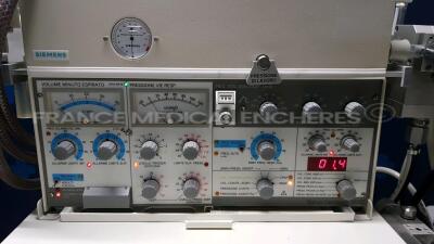 Siemens Ventilator Servo 900C - Count 126299 hours (Powers up) - 4