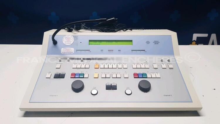 Interacoustics Audiometer AC33 - S/W 3.12 (Powers up)