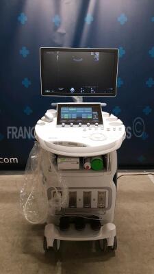 GE Ultrasound Voluson E8 BT18 - YOM 04/2018 - S/W 18.0.5.3432 - in excellent condition - tested and controlled by GE Healthcare – ready for clinical use - Options - Advanced 4D - Vocal II - Hdlive Studio - Advanced VCI - IOTA LR2 - IOTA Simple Rules - CW - 2