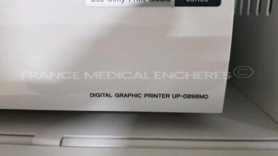 GE Ultrasound Voluson E8 BT18 - YOM 04/2018 - S/W 18.0.5.3432 - in excellent condition - tested and controlled by GE Healthcare – ready for clinical use - Options - Advanced 4D - Vocal II - Hdlive Studio - Advanced VCI - IOTA LR2 - IOTA Simple Rules - CW - 26