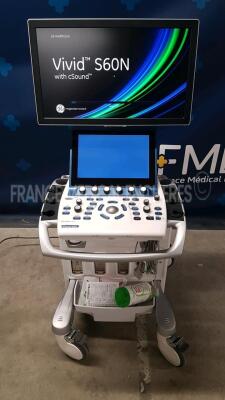 GE Ultrasound Vivid S60 v202CH - YOM 2018 - S/W 20.21.4 - in excellent condition - tested and controlled by GE Healthcare – ready for clinical use - Options - Vivid S60 - Contraste VG - View X - AFI - Tissue Tracking w/ NEW GE Probe 3Sc-RS and ECG Leads 