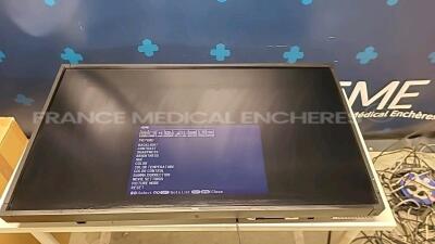 Lot of 2 x NEC LCD Monitor Multisync P462 46'' (Powers up)