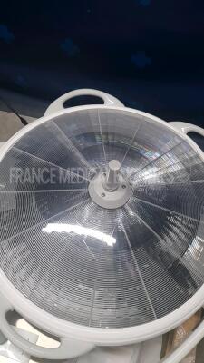 ALM Double Dome Operating Light Energix 4000 DF/INT / 8000 T untested - 5
