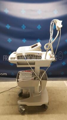 GE ECG MAC3500 - w/ 1 x GE Modular Mac Trolley and 1 x ECG leads (Powers up) - 2