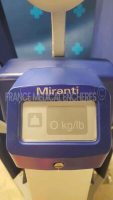 Arjo Patient Lift Miranti - Untested due to the missing battery charger *SEE0628099* declared functional by the seller - 6