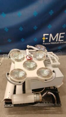 Heraeus Double Dome Operating Lights 2003i/2005i - untested