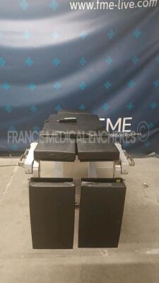 Steris Operating Table Himax HI220 (Powers up) *15373* - 3