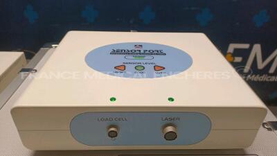 Anzai Respiratory Gating System AZ-733V - w/ 1 x Sensor Port and 1 x Wave Deck and 1 x Phantom Server UPM - YOM 2005 (Powers up) *3232200002790* - 2