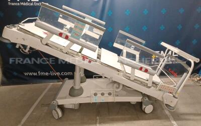 Linet Hospital Bed Multicare - w/ Remote Control - Error detected in primary indicator (Powers up) *20060067542* - 9