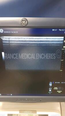 GE Ultrasound Logiq E9 - YOM 2013 - S/W R4 1.2 Keyboard Will Not Lock in Park Position Options contrast - DICOM - logiqview - volume navigation - true 3D - elastography - elastography analysis quantitative - bflow w/ GE Probe C2-9-D - YOM 2013 and GE Prob - 11