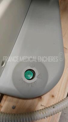 Anthos Dental Chair A4 - YOM 2002 - Untested *71680950* - 9