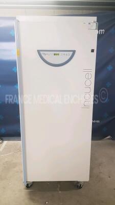 Fischer Bioblock Scientific Incubator Incucell LSIS-B2V/IC404 (Powers up) *D120856*