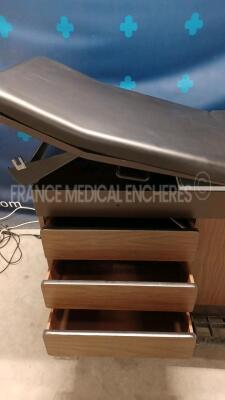 Gynecology Examination Table - 5