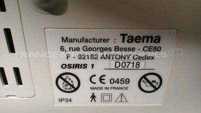 Lot of 2 x Taema Ventilators Osiris 1 - S/W V1.020 - w/ power supplies and transport bags (Powers up) *D0718/D0712* - 4