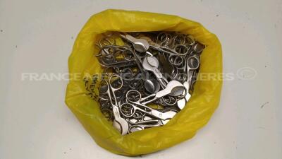 Lot of mixed unknown made surgical scissors