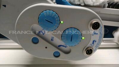 Toronto Medical Knee/Ankle CPM Mobilimp Model L4 - w/ remote control and power supply (Powers up) *1658* - 3