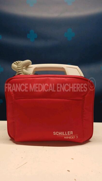 Schiller Defibrillator Minidef 3 (Powers up) *49511856*