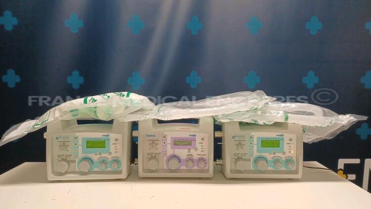 Lot of 2 x Taema/Air Liquide Ventilators Osiris 2 - S/W V1.02 - w/ power supplies and 1 x Taema Ventilator Osiris 1 - S/W V1.021 - w/ power supply (All power up) *E04814/D1016/E04175*