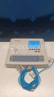 Schiller ECG AT-102 - YOM 2009 - w/ ECG leads (Powers up) *07005891*