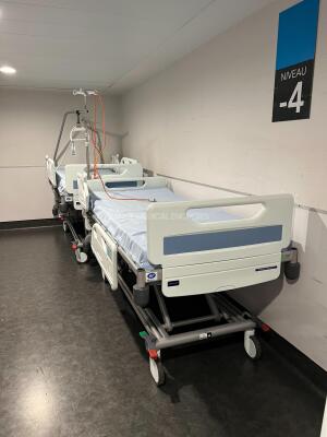 Lot of 10x Arjohuntleigh Hospital Beds Enterprise 8000 w/ Mattresses - Tested and functional (All power up) - 5