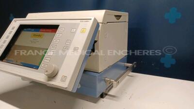 Drager Ventilator Evita 4 - YOM 2007 - S/W 04.22 - Type 8419415 - Count 92590 hours - Italian Language (Powers up - Damaged - See Pictures) *ARYM-0396* - 3