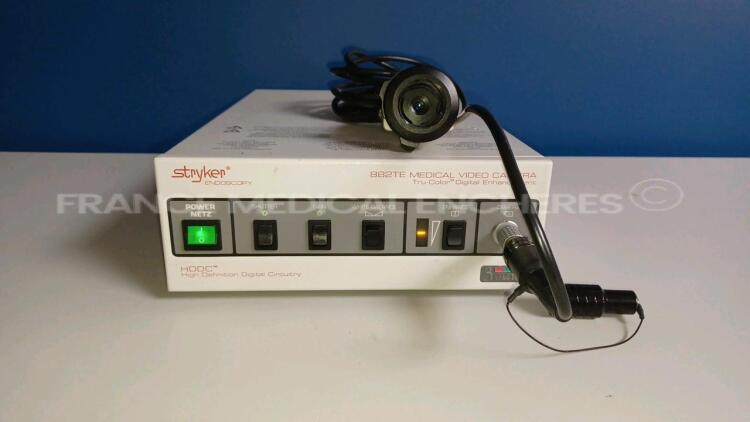 Stryker Endoscopy Camera Control Unit 882 - w/ Camera 882TE - 32mm (Powers up - Blurred/No Color Image - See Pictures) *99D000184*