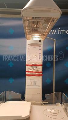 Fisher and Paykel Infant Warming Unit CosyCot - YOM 2005 (Powers up) *050314000353* - 4